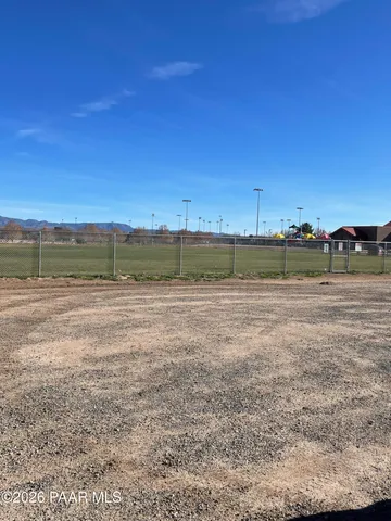 $2,275 | 1118 Helsing Road, Chino Valley, AZ 86323