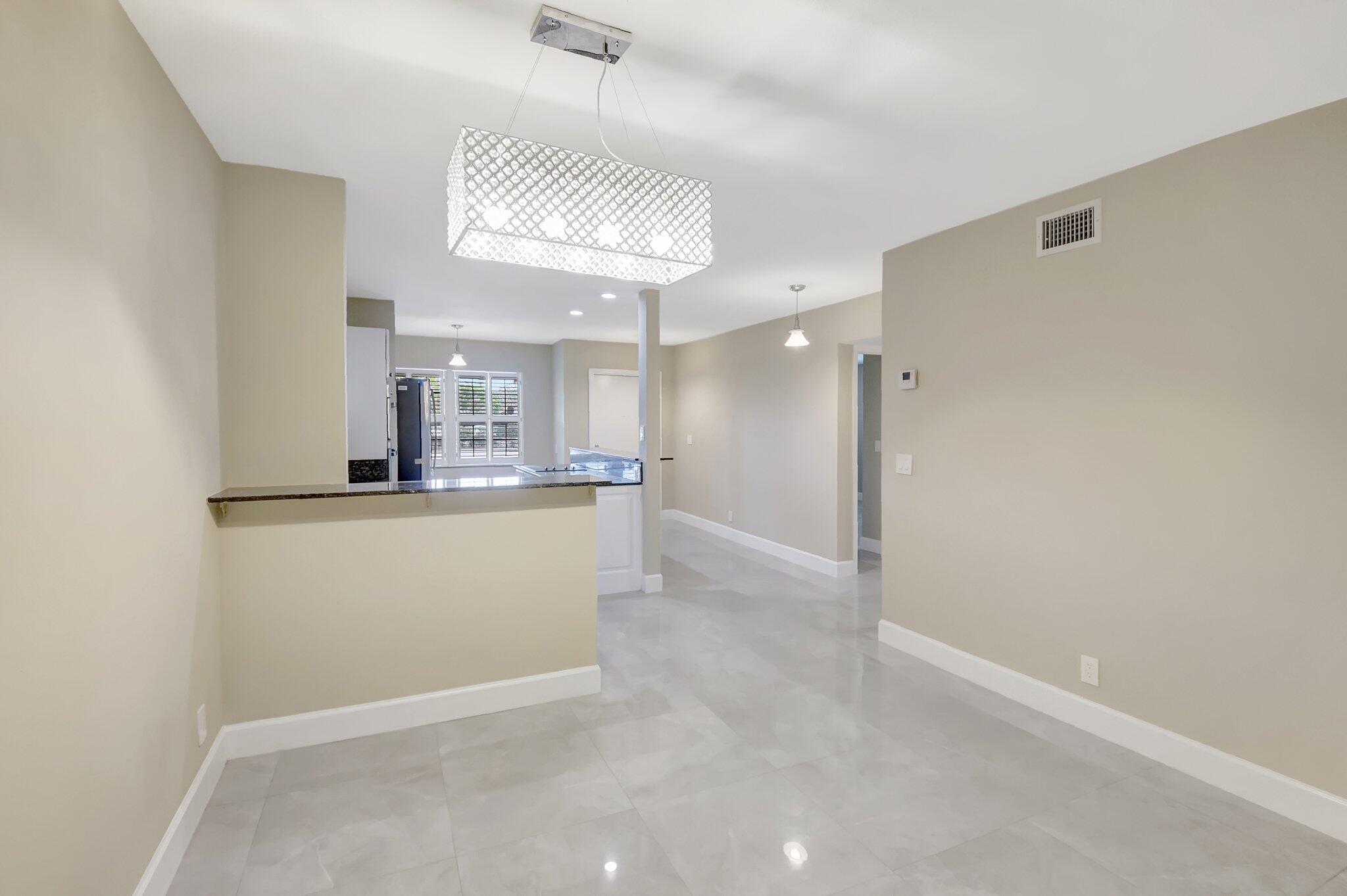1401 Northwest 15th Avenue, Unit 1 Boca Raton, FL 33486 - Photo 9 of 34 7-web-or-mls-DSC_2311