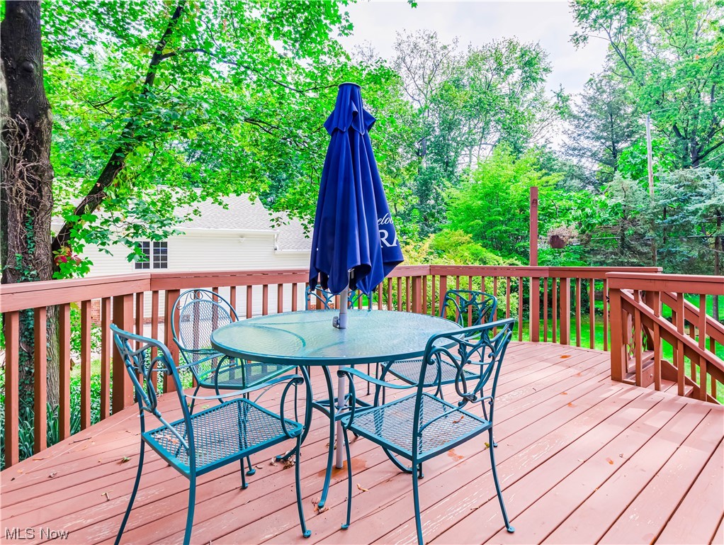 2906 Hastings Road Silver Lake, OH 44224 - Photo 29 of 32 Deck