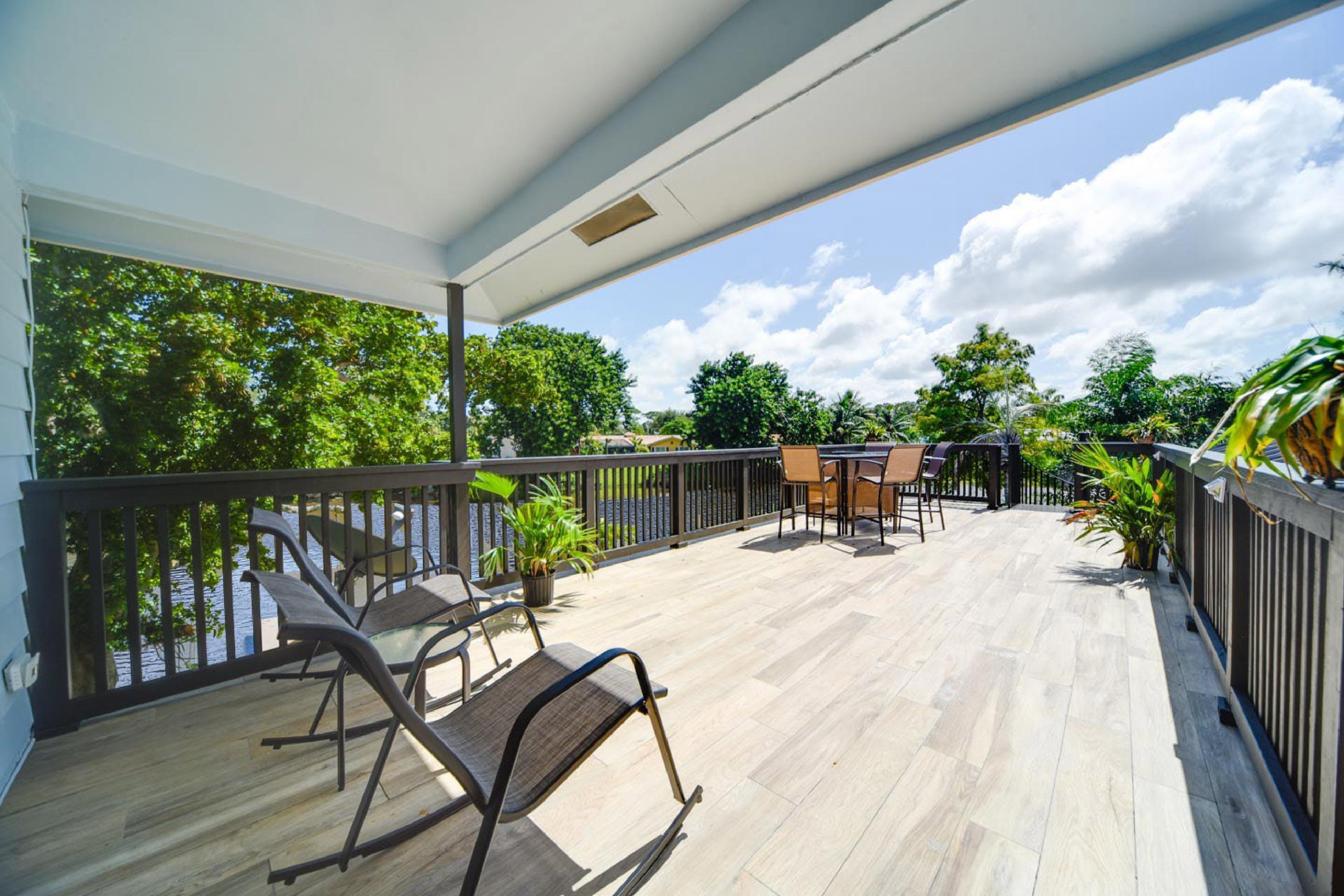 110 Southwest 11th Avenue Boca Raton, FL 33486 - Photo 26 of 35 26 Back Patio - Upper Level