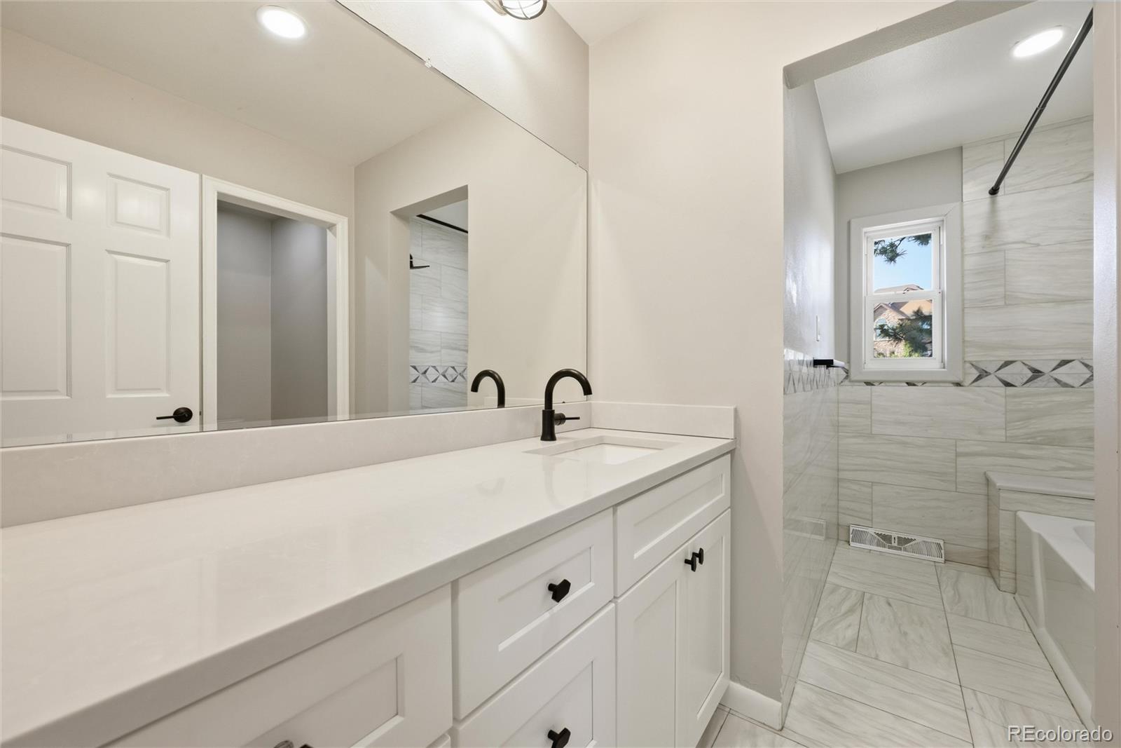 9303 Clydesdale Road Castle Rock, CO 80108 - Photo 11 of 30