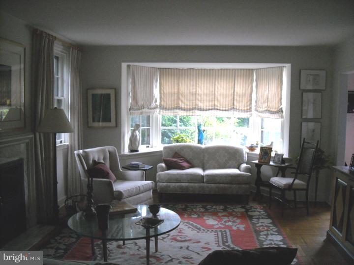 1107 Ashbourne Road Cheltenham, PA 19012 - Photo 2 of 25 Living Room