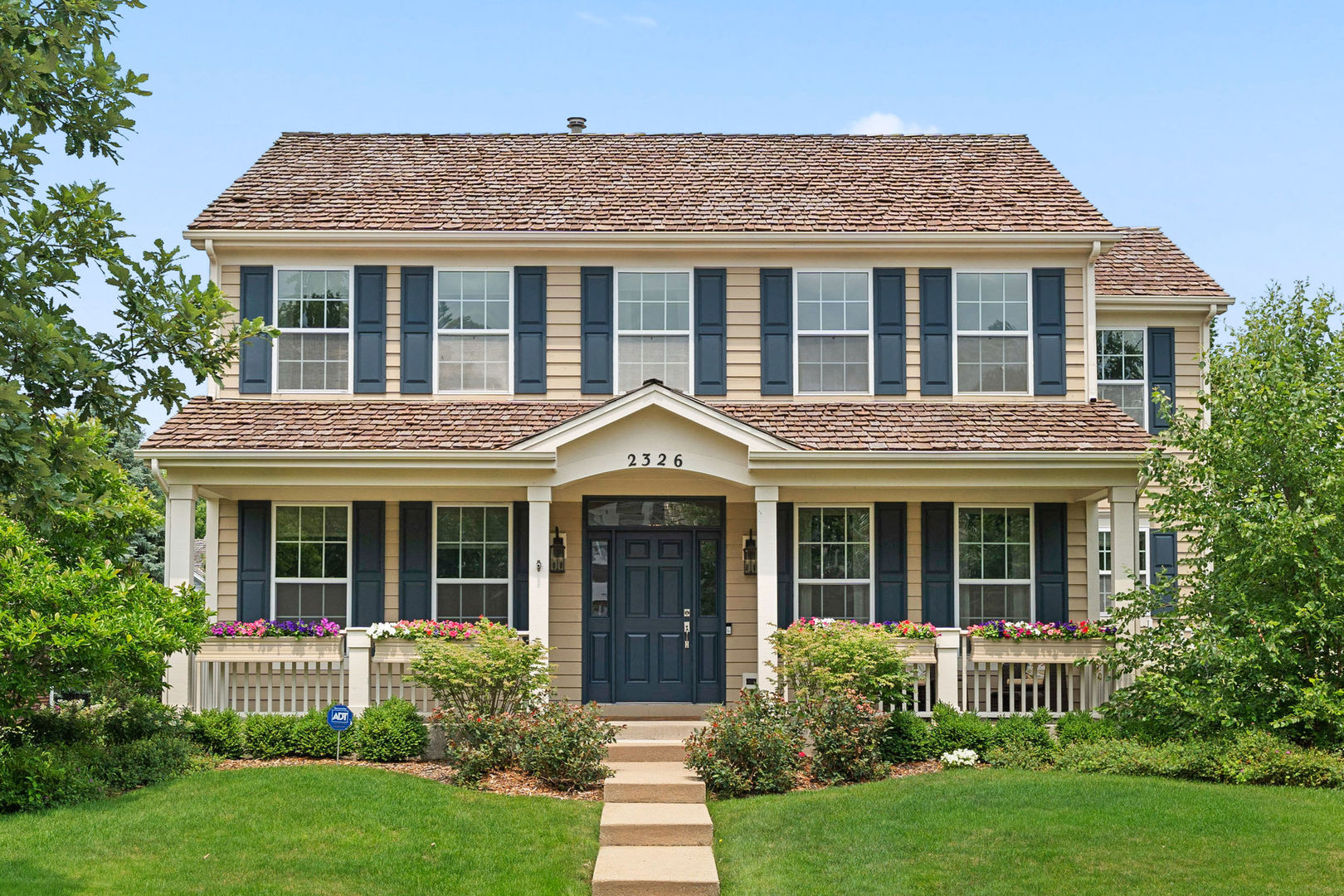 2326 Fielding Drive, Glenview, IL 60026 Compass