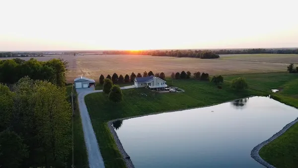 $415,000 | 9251 Highway 148, Mount Vernon, IL 62864