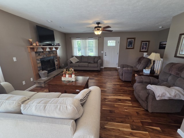 9251 Highway 148 Mount Vernon, IL 62864 - Photo 27 of 68