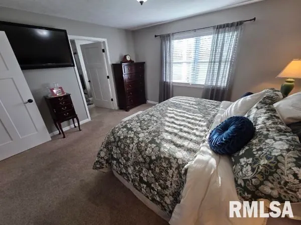 $450,000 | 9251 Highway 148, Mount Vernon, IL 62864