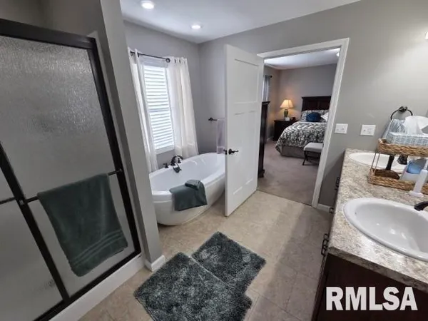 $450,000 | 9251 Highway 148, Mount Vernon, IL 62864