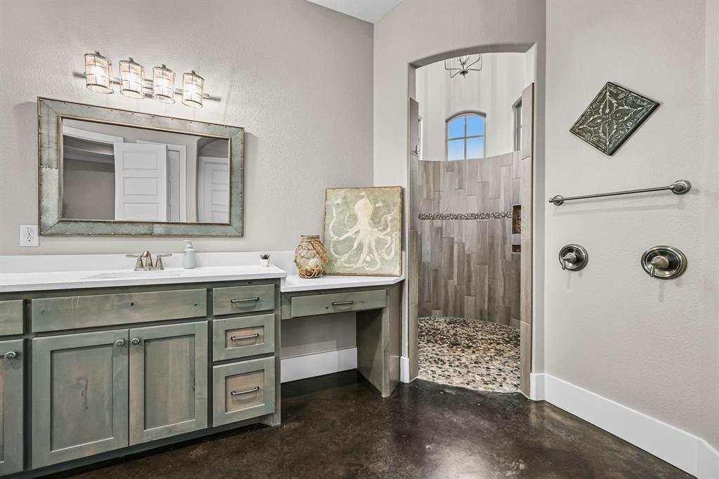 1070 Cornelius Road Rockwall, TX 75087 - Photo 17 of 33 Makeup vanity and entrance to the walk in shower.