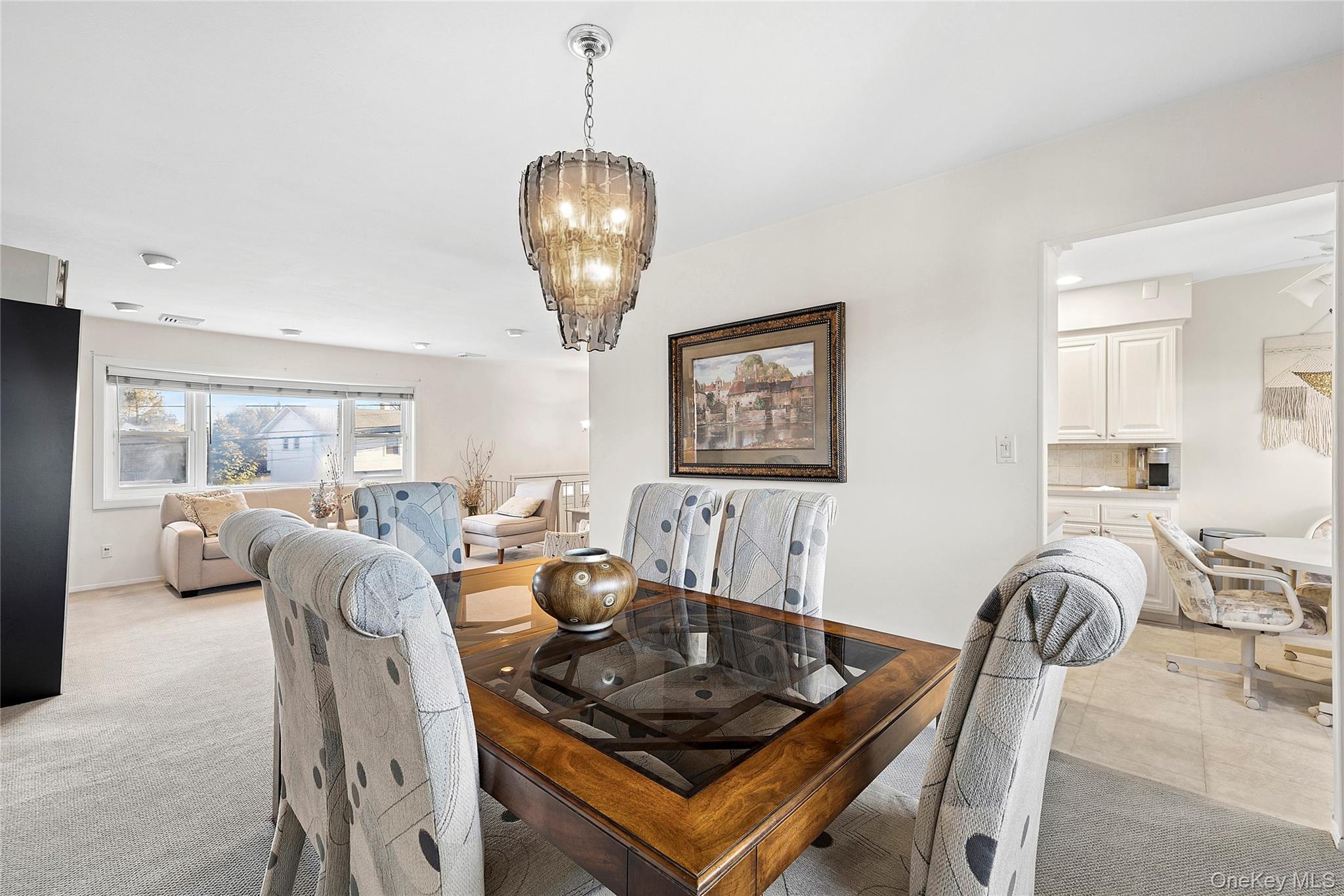 2509 Riviera Lane Bellmore, NY 11710 - Photo 4 of 16