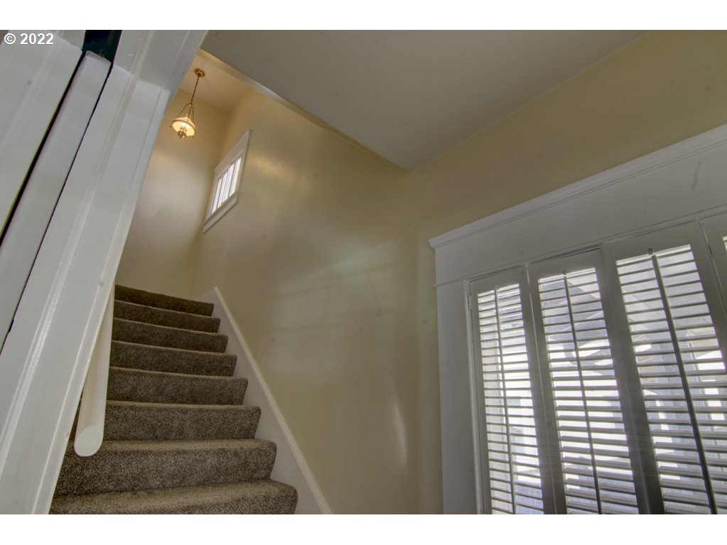 1926 Alder Street Eugene, OR 97405 - Photo 19 of 32 a view of entryway and hall with wooden floor