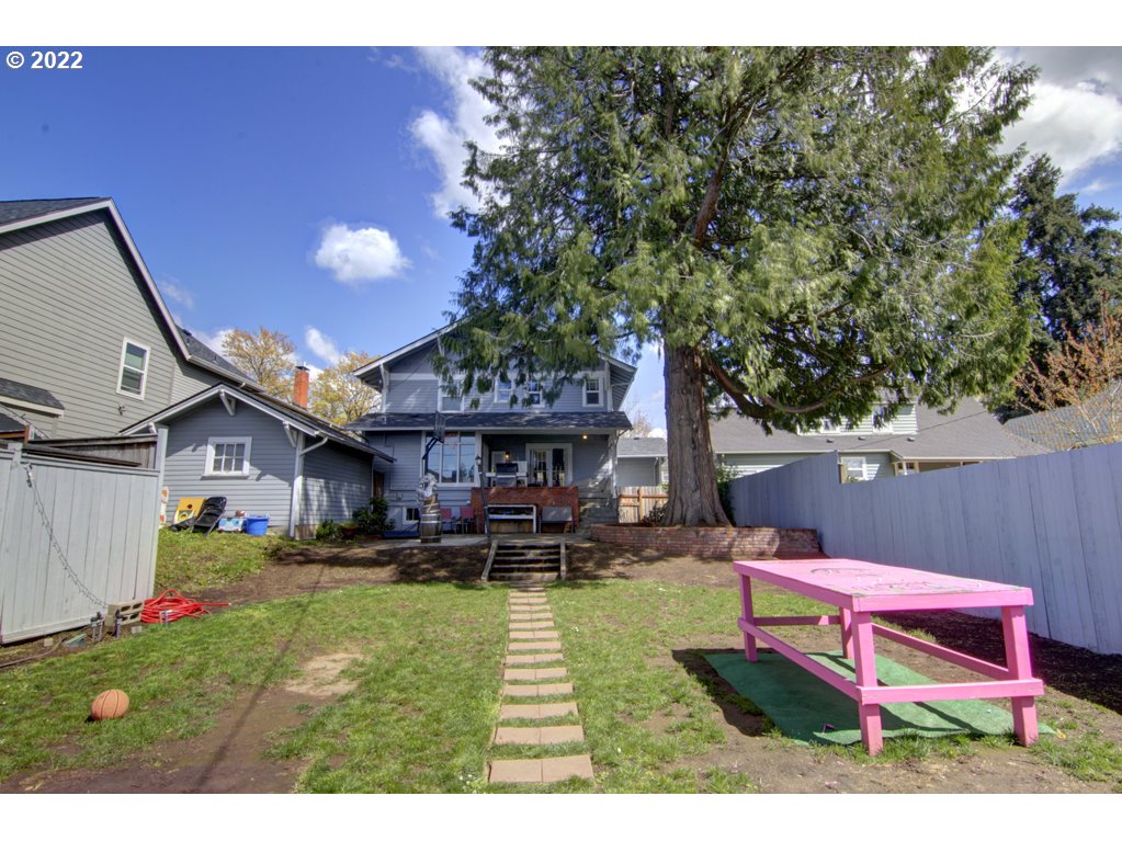 1926 Alder Street Eugene, OR 97405 - Photo 30 of 32 a house view with a garden space