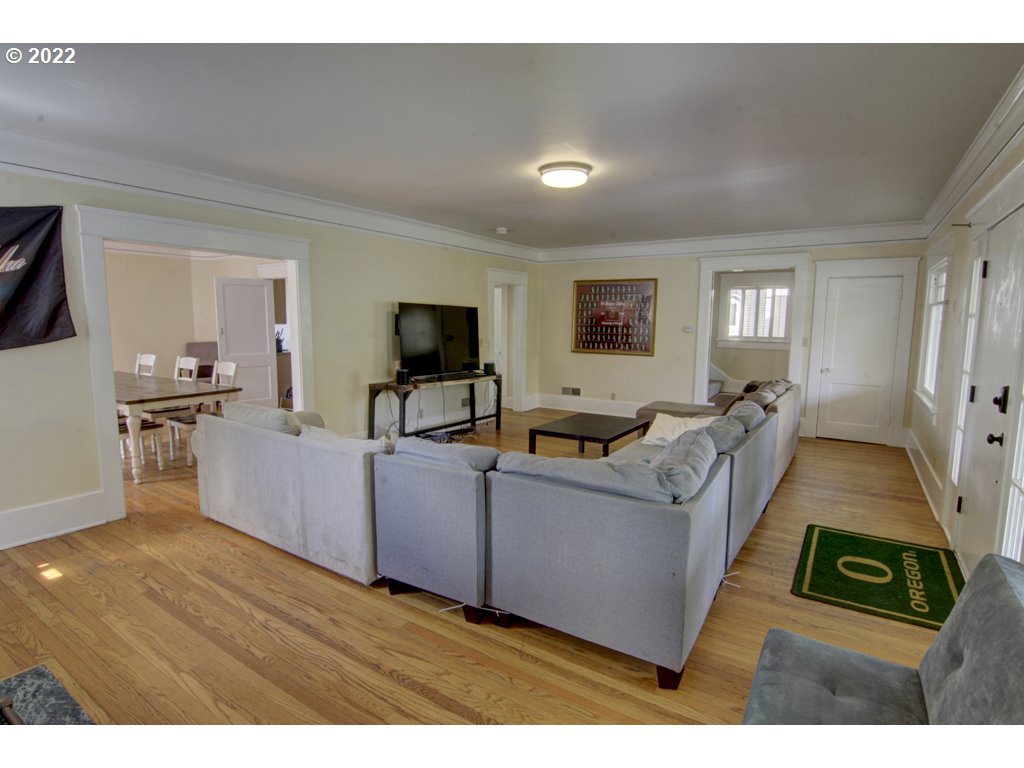 1926 Alder Street Eugene, OR 97405 - Photo 6 of 32 a living room with furniture and a flat screen tv
