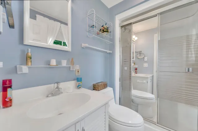 $975,000 | 77 Hancock Road, Peterborough, NH 03458