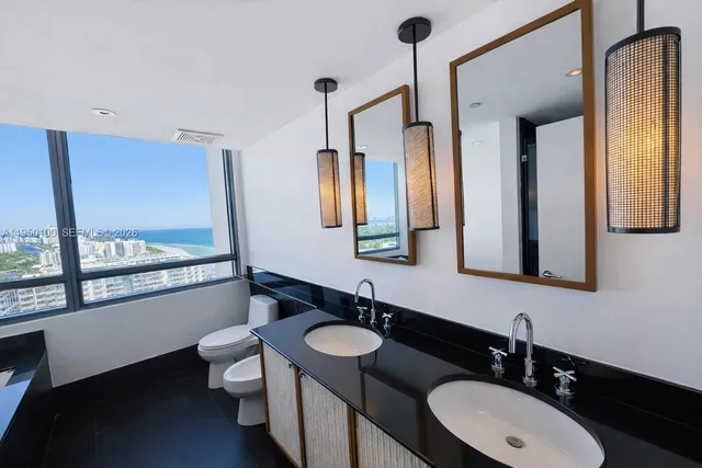 $39,500 | 101 20th Street, Unit 3501, Miami Beach, FL 33139