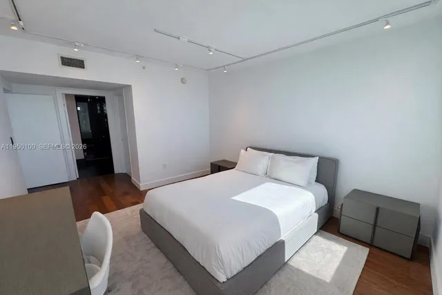 $39,500 | 101 20th Street, Unit 3501, Miami Beach, FL 33139