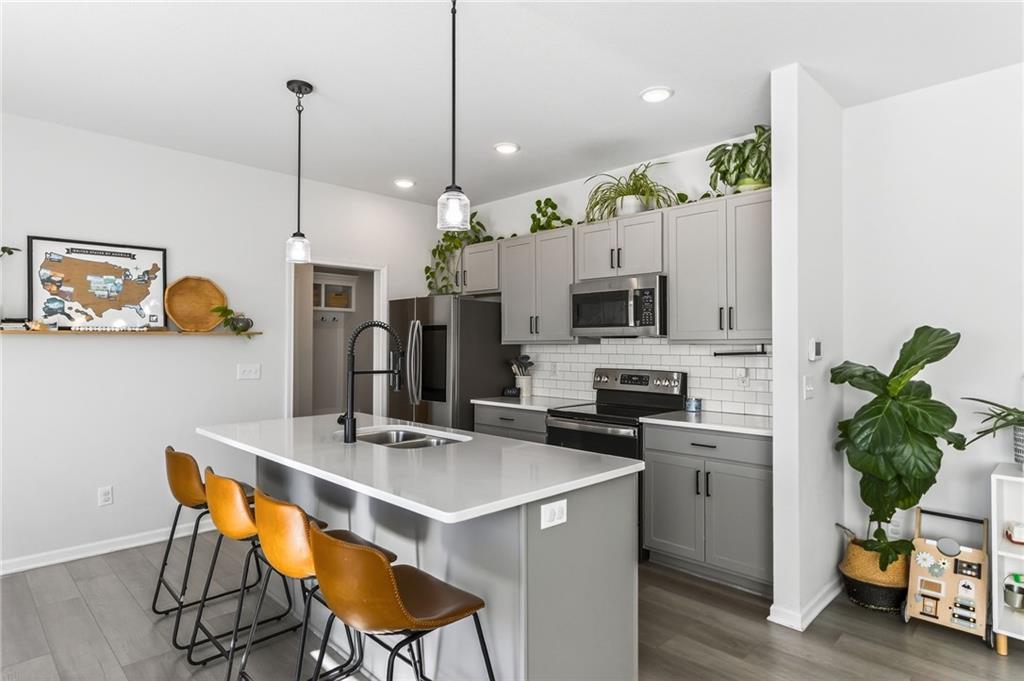 27303 East Sycamore St Lake Lee's Summit, MO 64086 - Photo 14 of 41