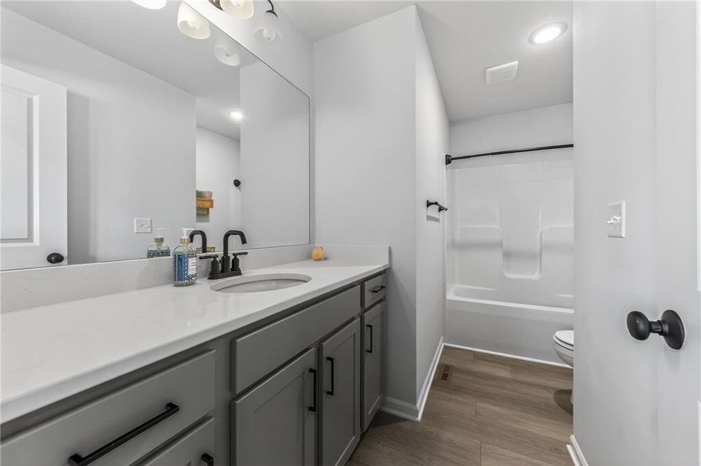 27303 East Sycamore St Lake Lee's Summit, MO 64086 - Photo 24 of 41