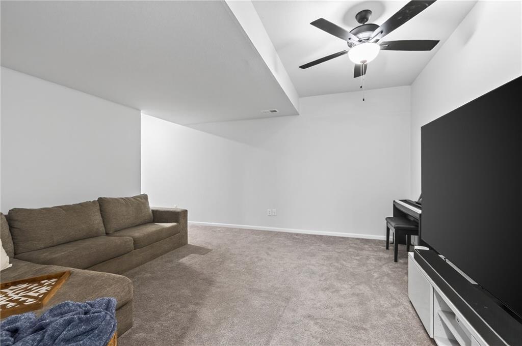 27303 East Sycamore St Lake Lee's Summit, MO 64086 - Photo 37 of 41