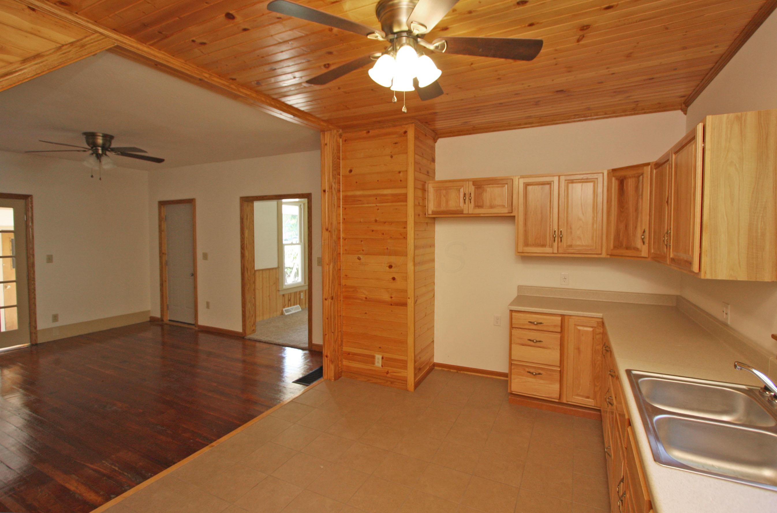 102 Columbus Road Mount Vernon, OH 43050 - Photo 10 of 25 Gallery Image 10