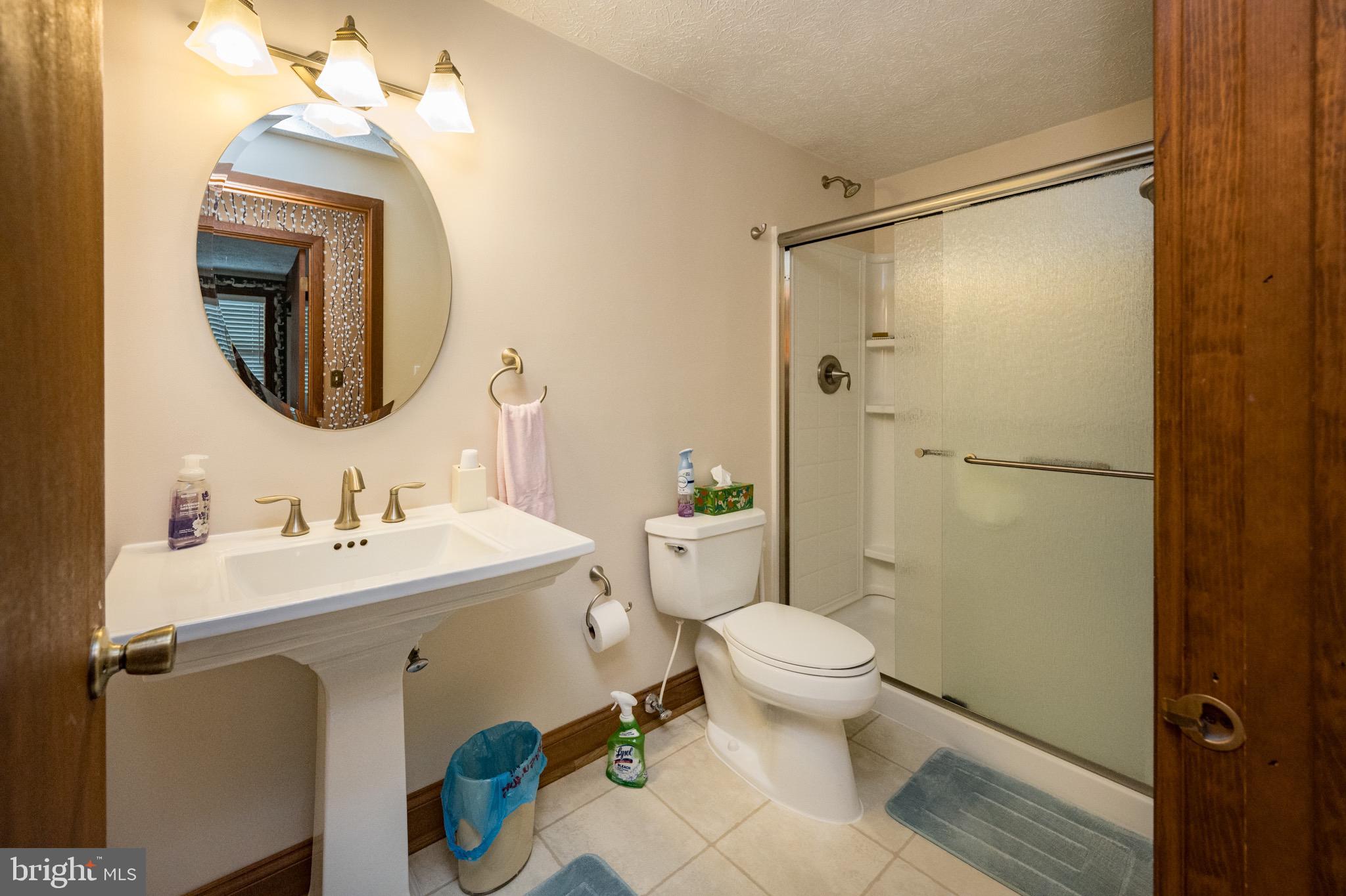 62 Duck Cove Road Oakland, MD 21550 - Photo 41 of 74 Main level Shared Full bathroom