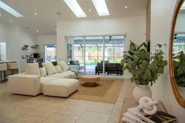 $3,900 | 1010 Joyce Court, Venice, FL 34293