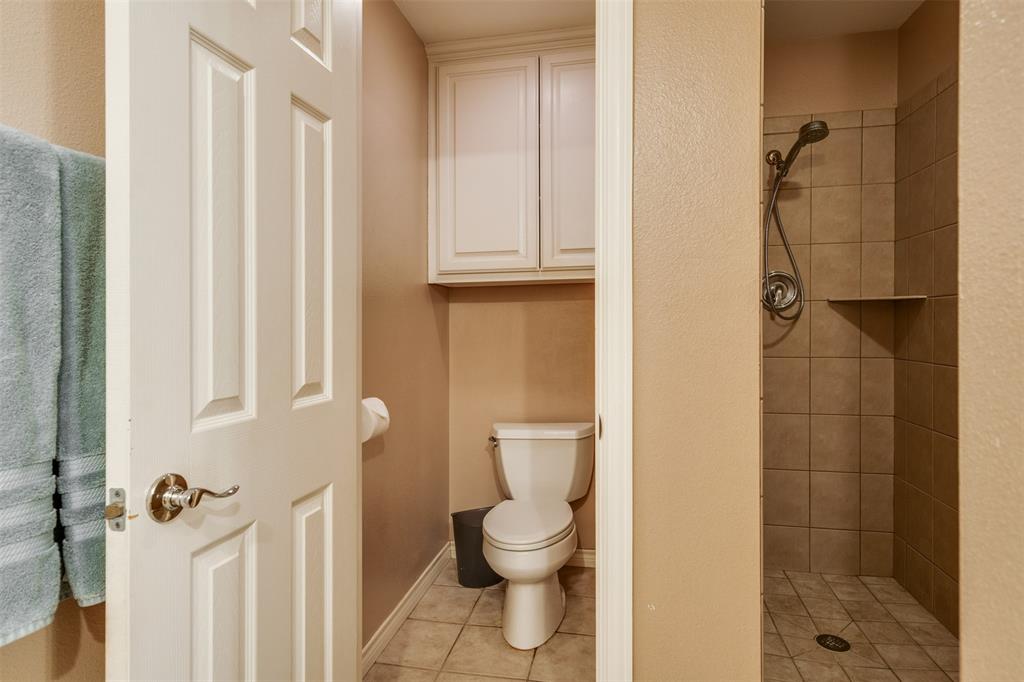 6101 Kovarik Road Wichita Falls, TX 76310 - Photo 16 of 40 a bathroom with a toilet and a shower