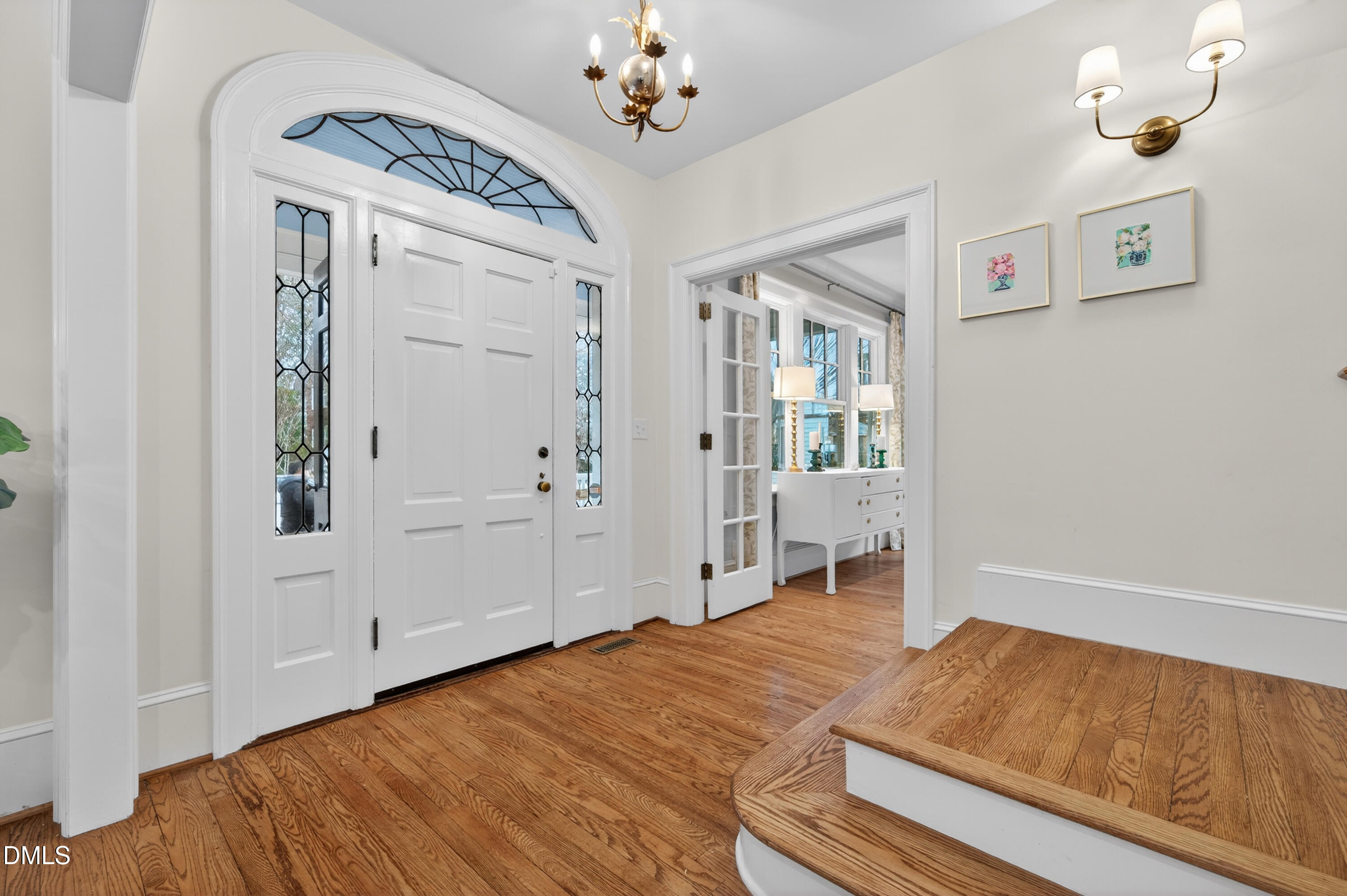 205 Woodburn Road Raleigh, NC 27605 - Photo 4 of 46 42-print-205-woodburn-rd
