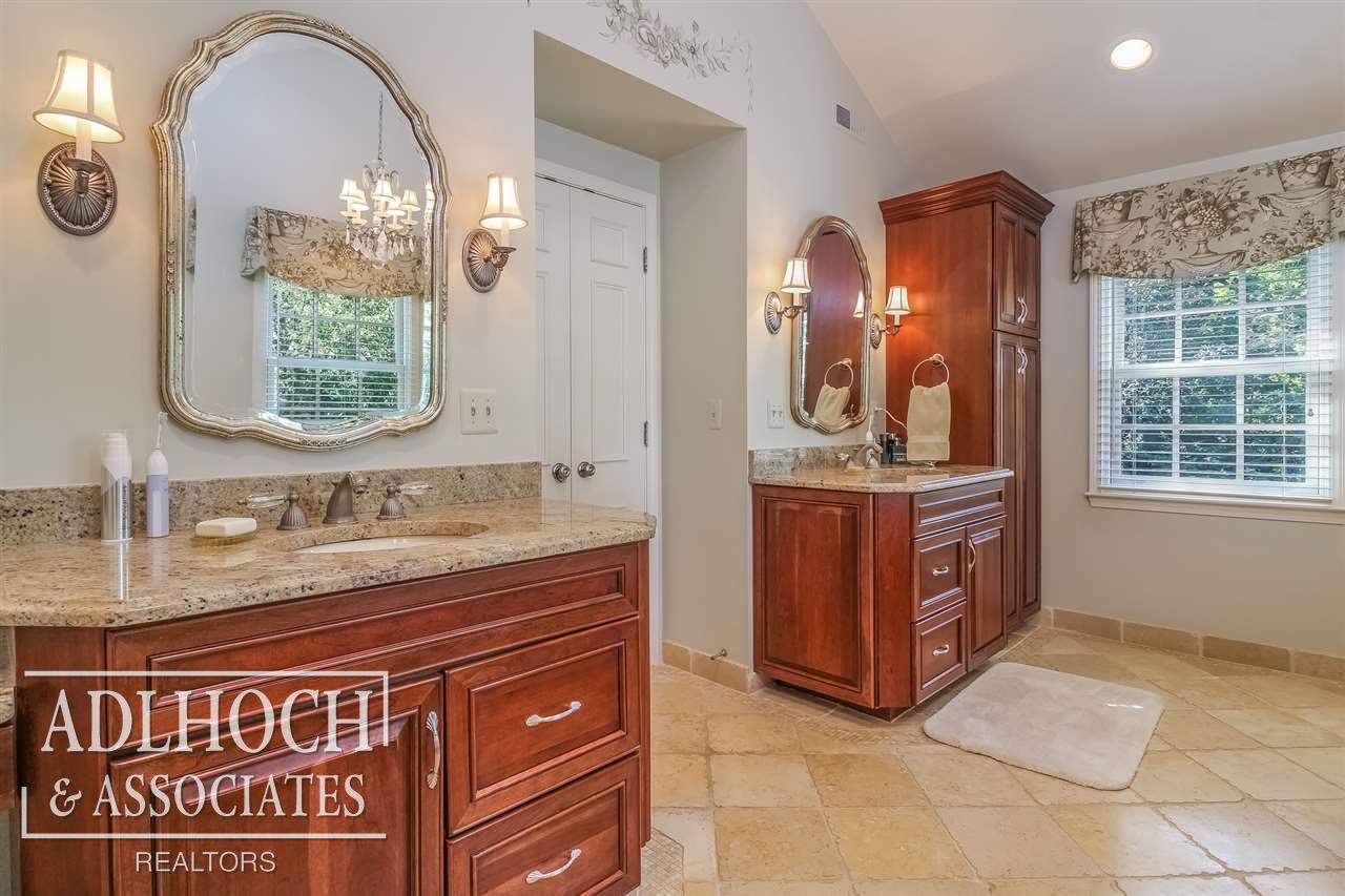 25 Edgemere Road Grosse Pointe Farms, MI 48236 - Photo 27 of 49
