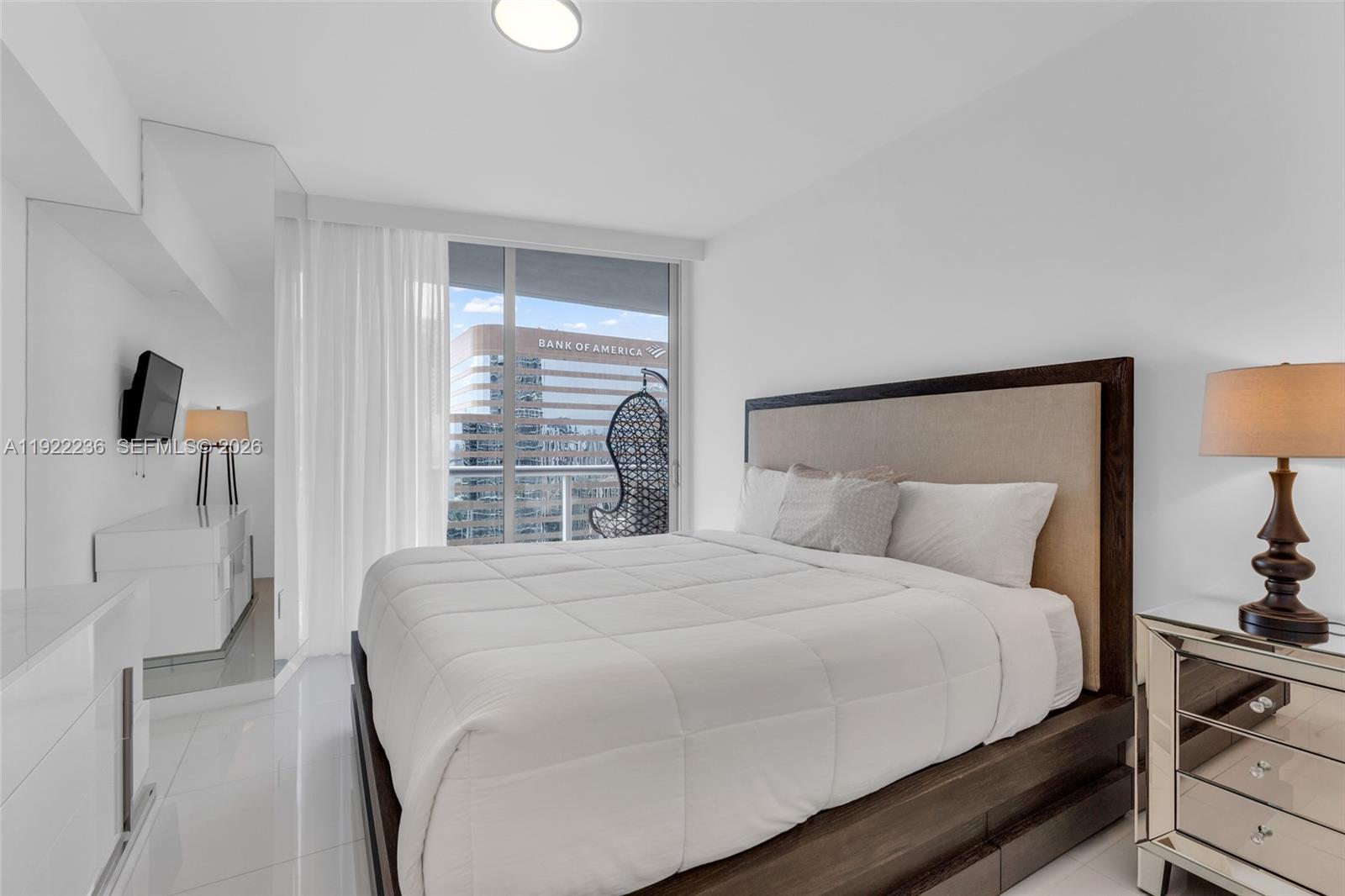 495 Brickell Avenue, Unit 3511 Miami, FL 33131 - Photo 22 of 45