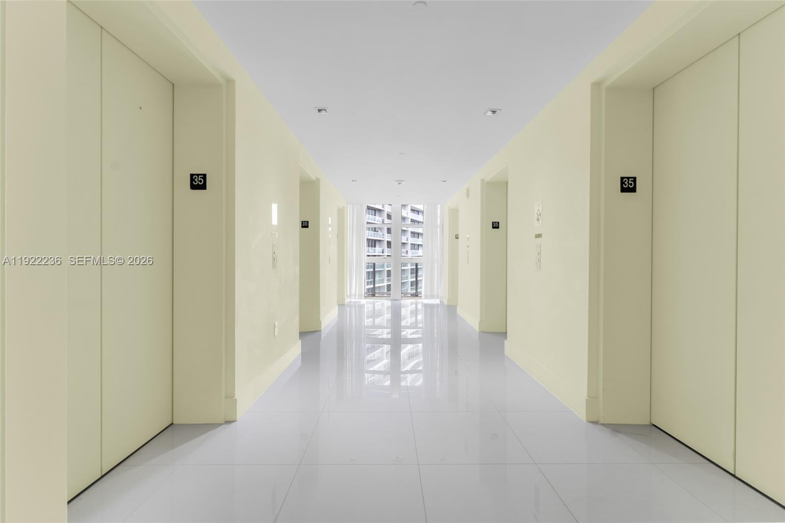 495 Brickell Avenue, Unit 3511 Miami, FL 33131 - Photo 33 of 45