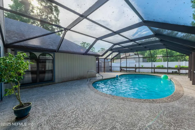 $545,000 | 11515 Sedgemoore Drive East, Jacksonville, FL 32223