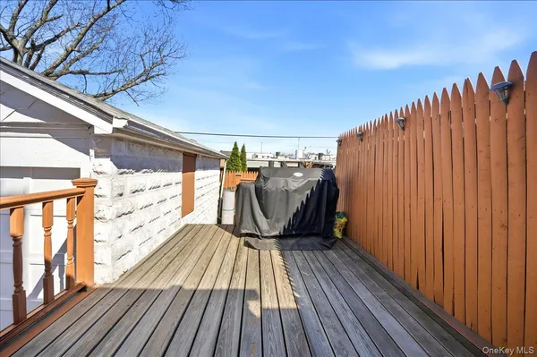 $699,000 | 2734 Pearsall Avenue | Laconia