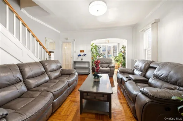 $699,000 | 2734 Pearsall Avenue | Laconia