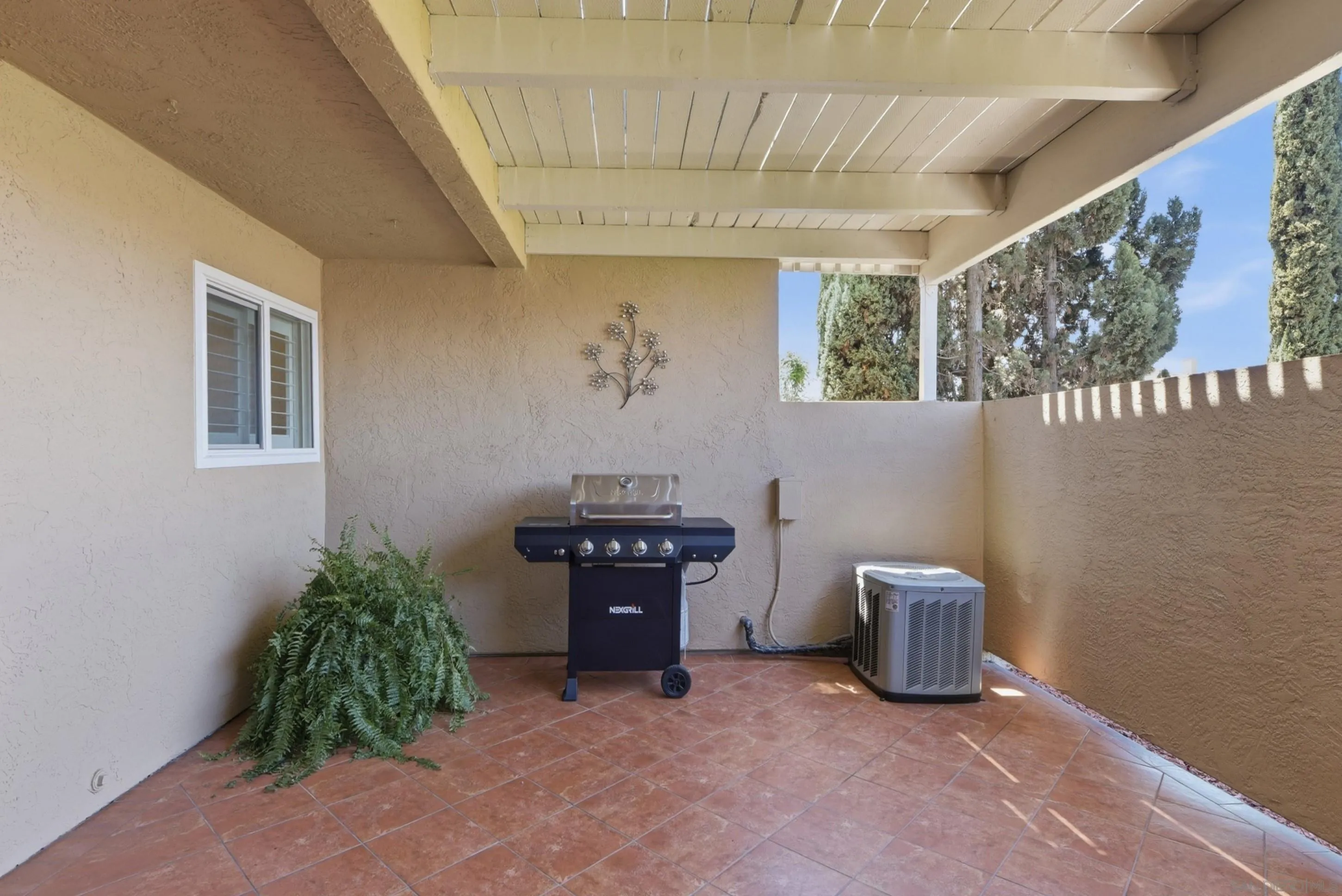 17443 Ashburton Road San Diego, CA 92128 - Photo 13 of 36 a playroom with natural light