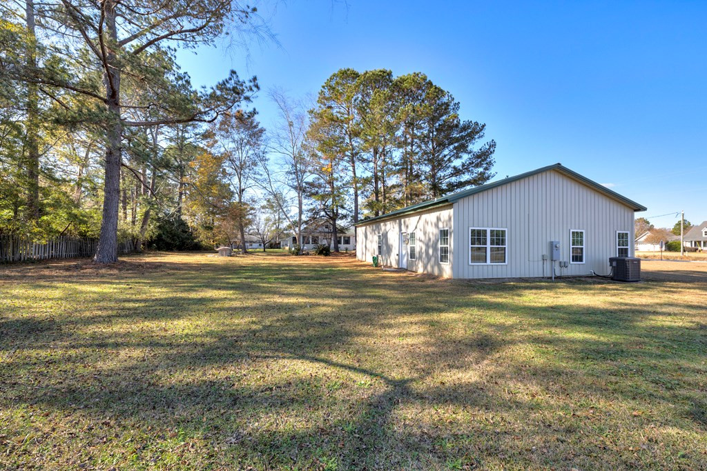 1100 East Foxworth Mill Road Sumter, SC 29153 - Photo 9 of 33
