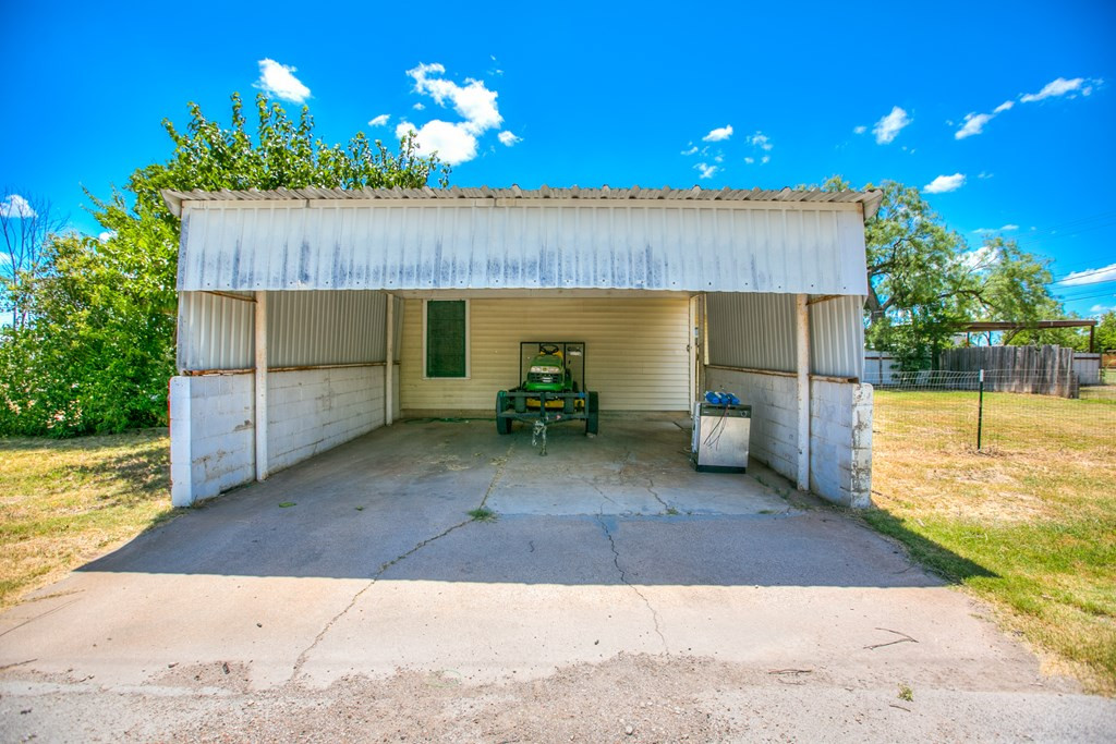 1309 North 5th Street Ballinger, TX 76821 - Photo 29 of 32 Photo 29