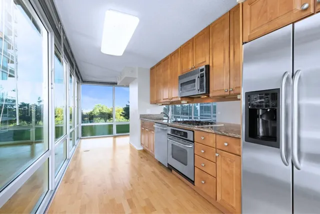 $3,350 | 9715 Woods Drive, Unit 510, Skokie, IL 60077