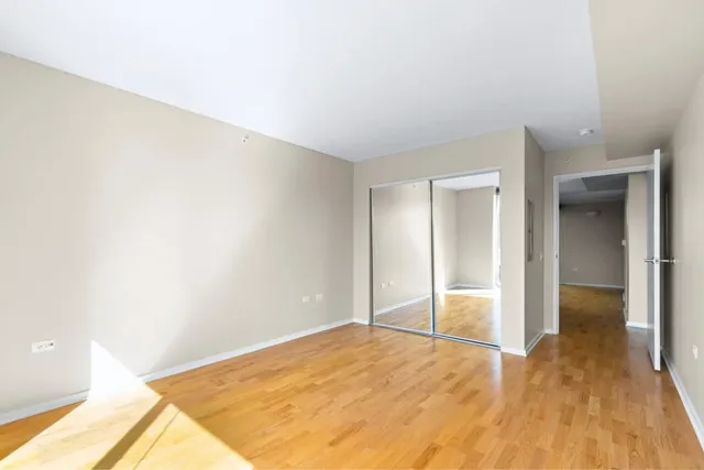 $3,350 | 9715 Woods Drive, Unit 510, Skokie, IL 60077