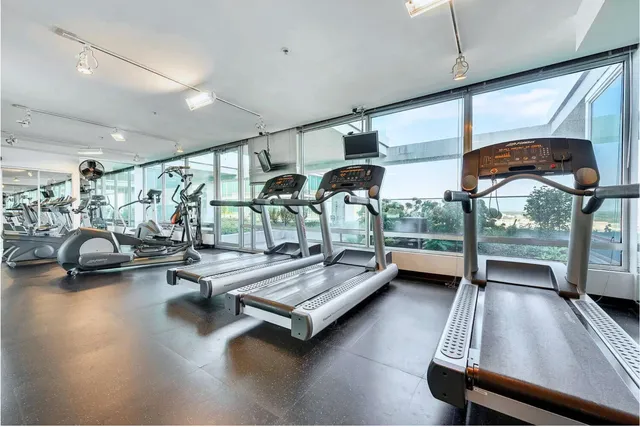 $3,350 | 9715 Woods Drive, Unit 510, Skokie, IL 60077