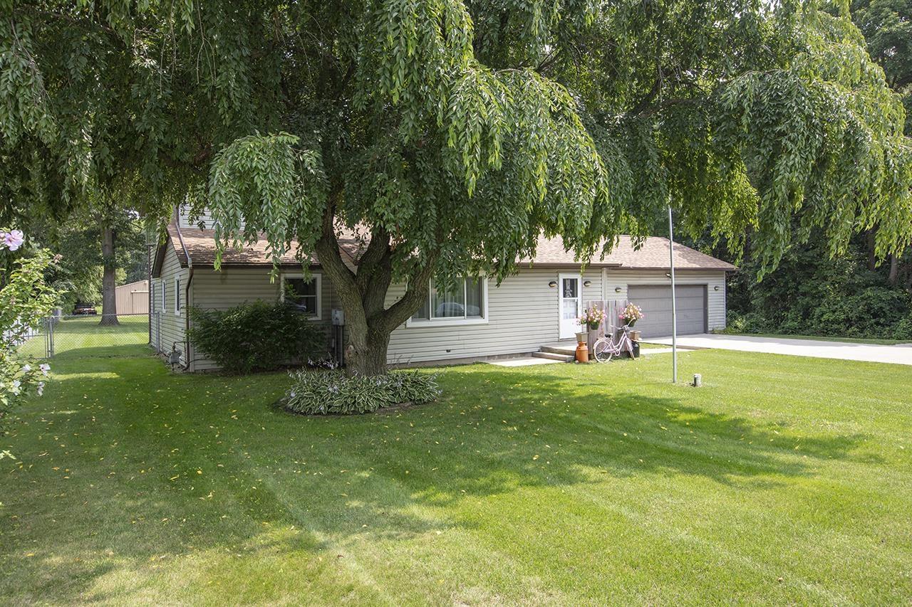 55804 Ash Road Osceola, IN 46561 - Photo 4 of 32