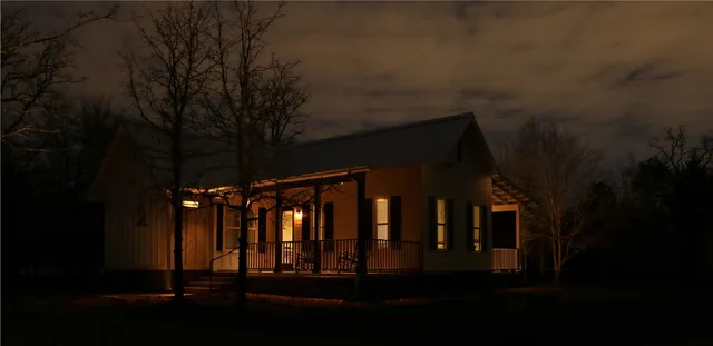 $2,100 | 5412 Raymond Stotzer Parkway, College Station, TX 77845