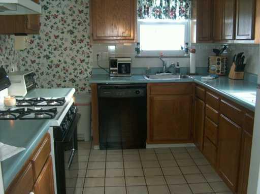 7820 Roderick Drive Pittsburgh, PA 15237 - Photo 5 of 8 Other.