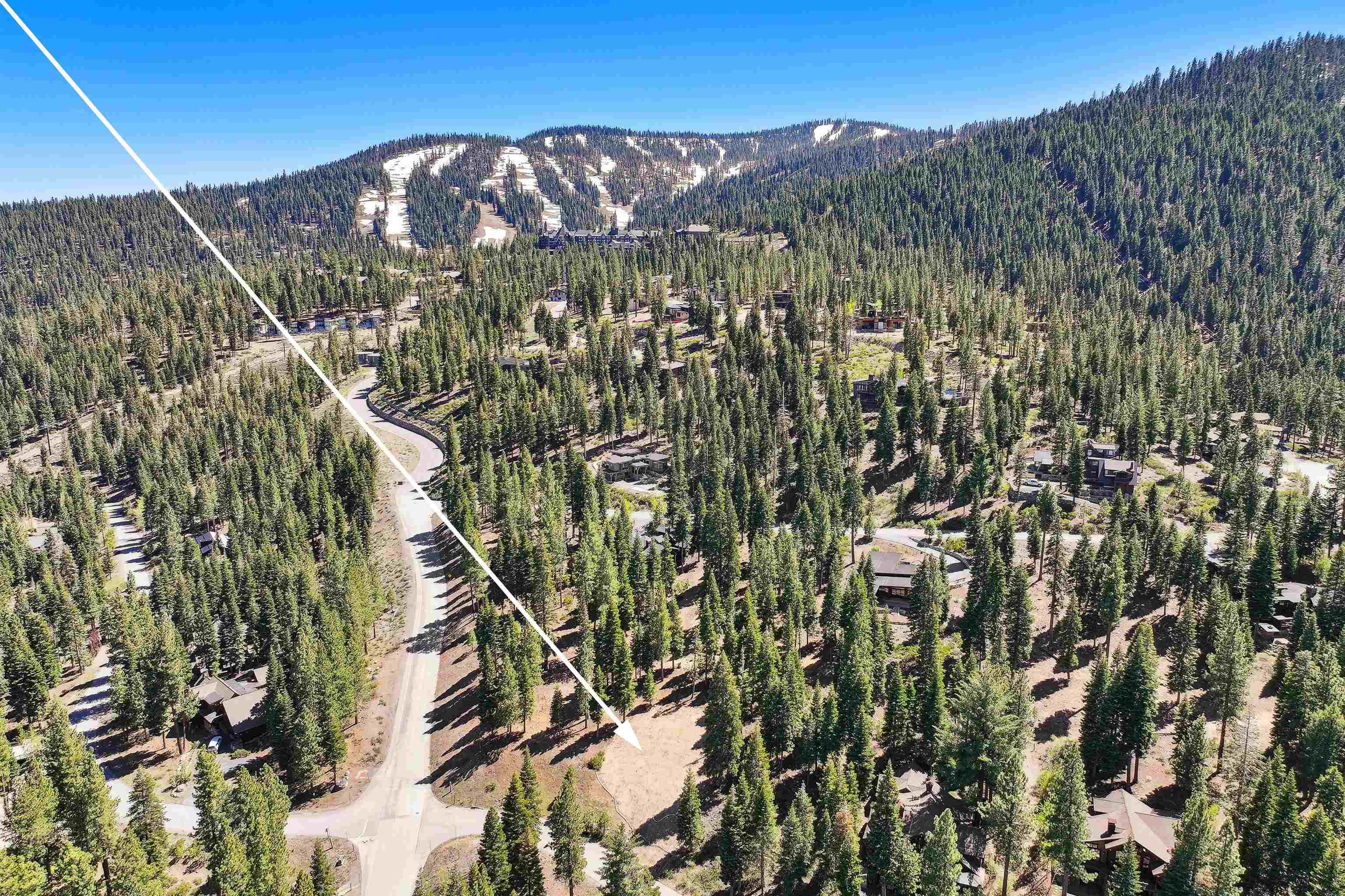 2301 Overlook Place Truckee, CA 96161 - Photo 2 of 21 a view of a city