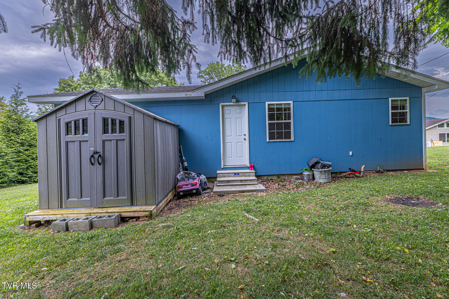 125 Parsonage Road Elizabethton, TN 37643 - Photo 34 of 43 Emily One-25