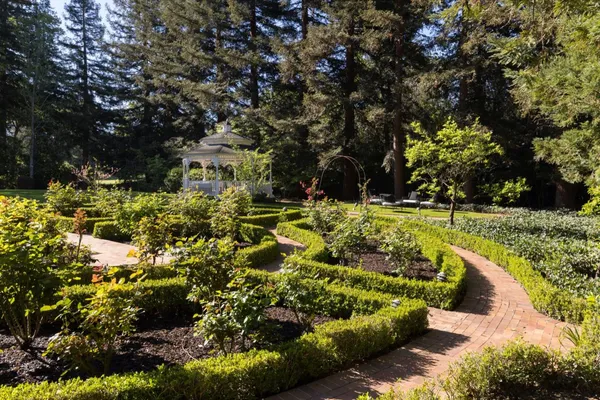 $45,000 | 10 Meadow Lane, Atherton, CA 94027