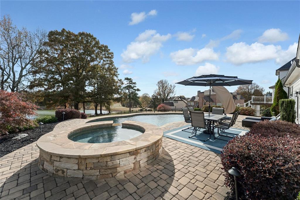 920 Traditions Way Jefferson, GA 30549 - Photo 4 of 40 a view of outdoor sitting area with furniture and garden