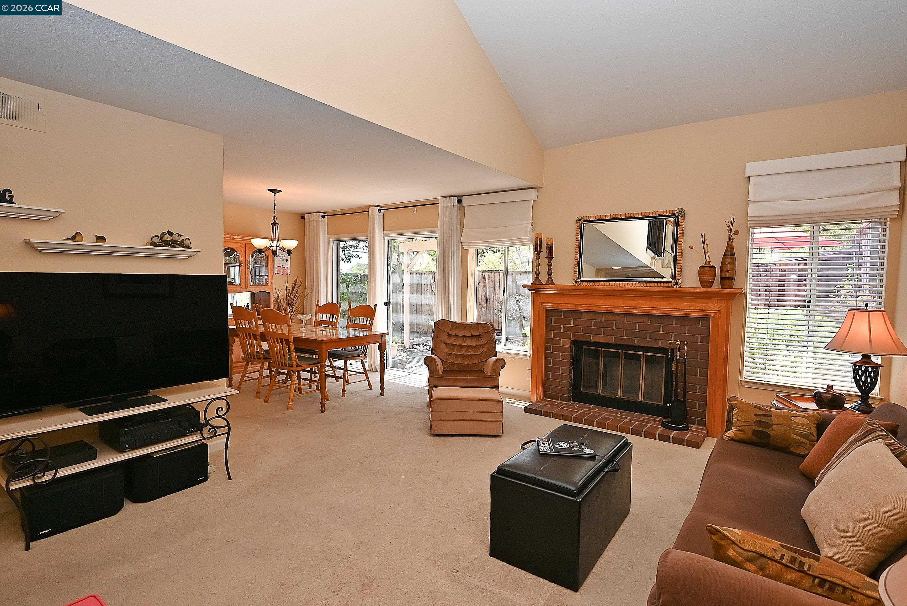 6670 Edgewood Way Castro Valley, CA 94552 - Photo 12 of 56