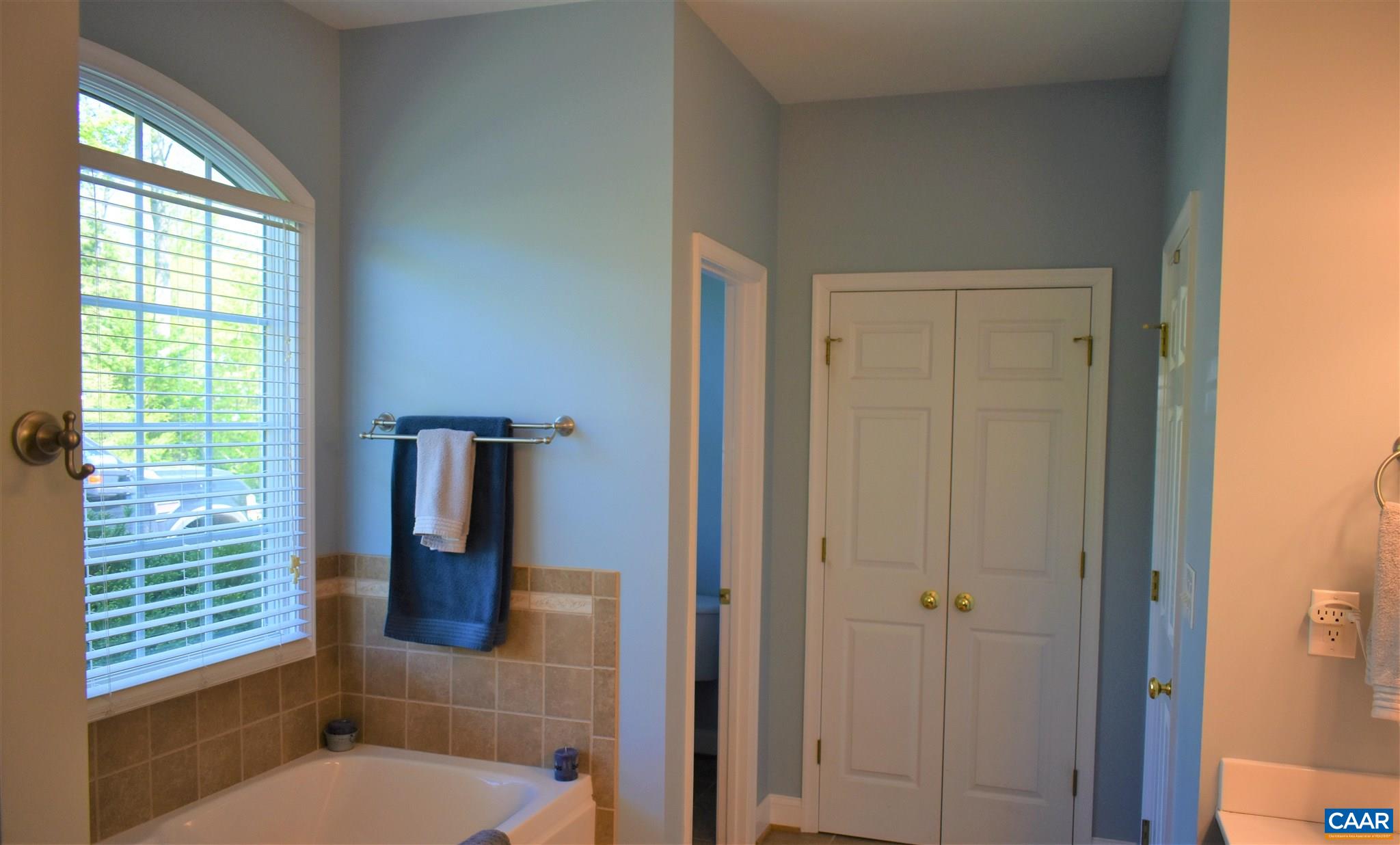 1333 Middle River Road Stanardsville, VA 22973 - Photo 18 of 31 a bathroom with a toilet and a shower