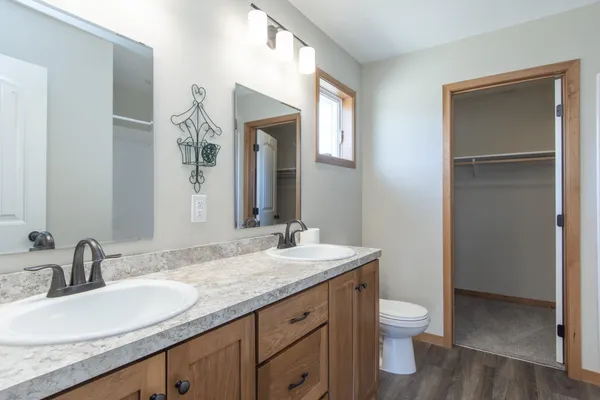 $299,900 | 1078 Holton Avenue, Brainerd, MN 56401