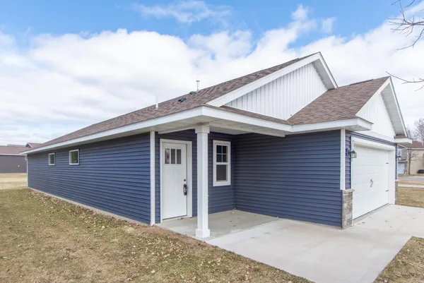 $299,900 | 1078 Holton Avenue, Brainerd, MN 56401